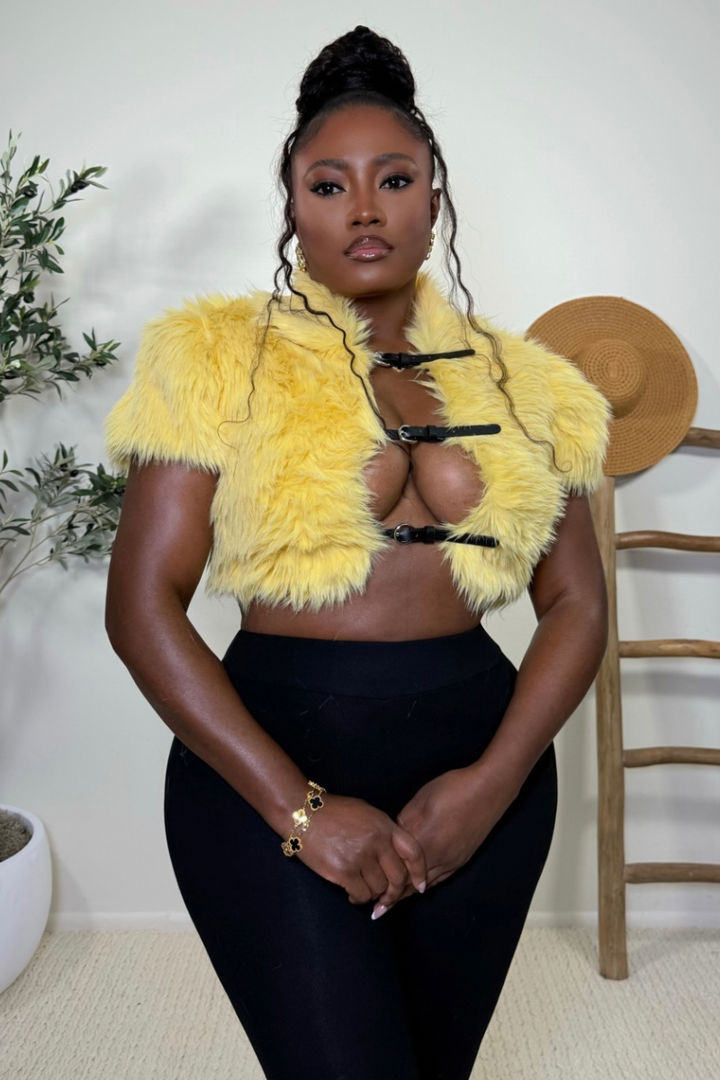 “FOXY” FUR TOP