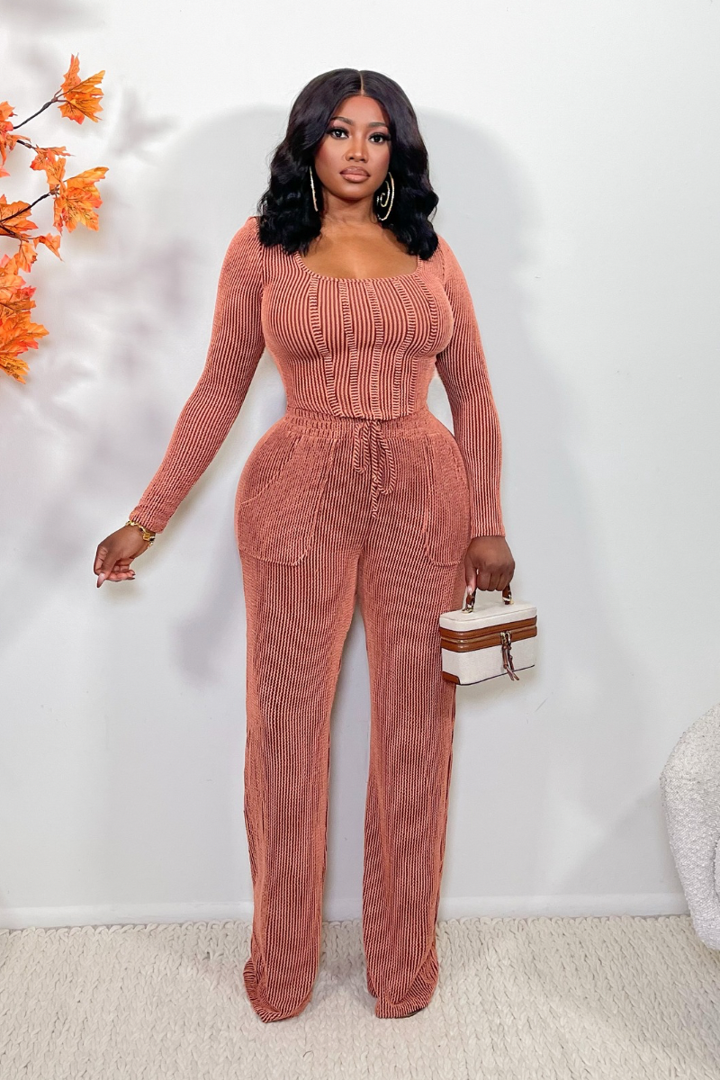 “ARIANA PANTS SET (RUST)