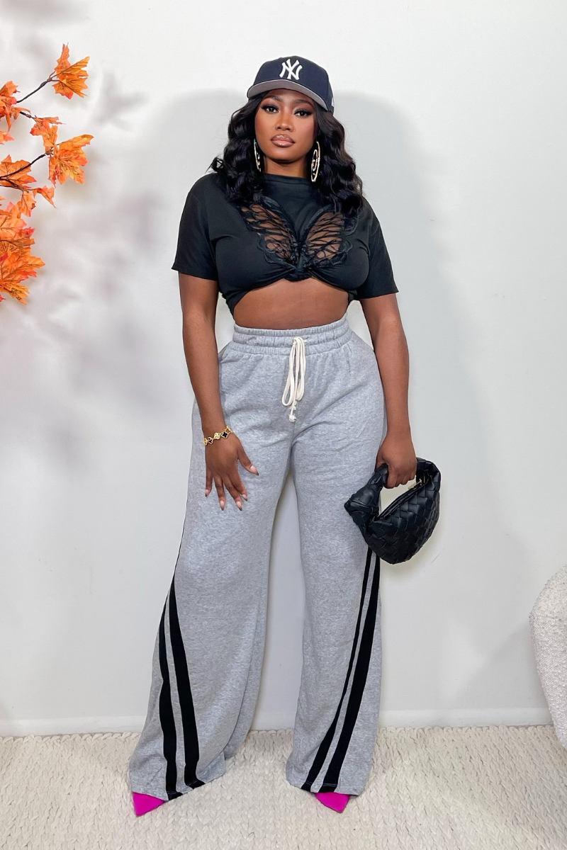 “EASY FIT” WIDE LEG PANTS