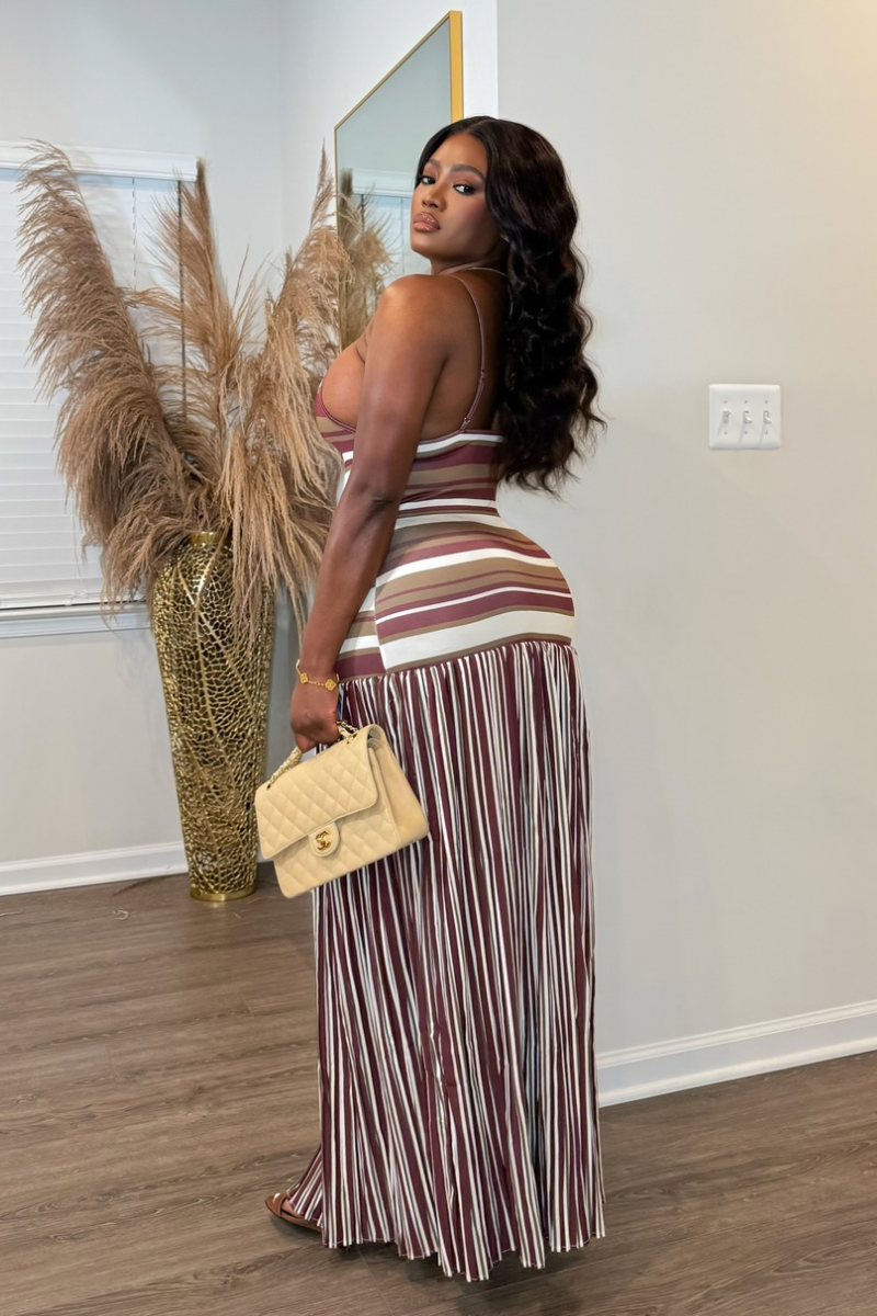 “EMILY” MAXI DRESS (CHOCOLATE)