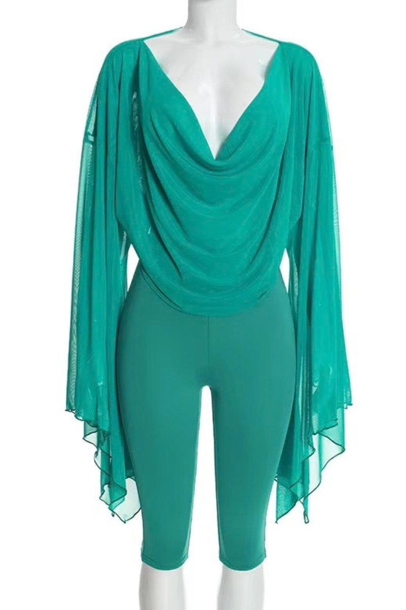 “EMERALD ALLURE” CAPRI SET