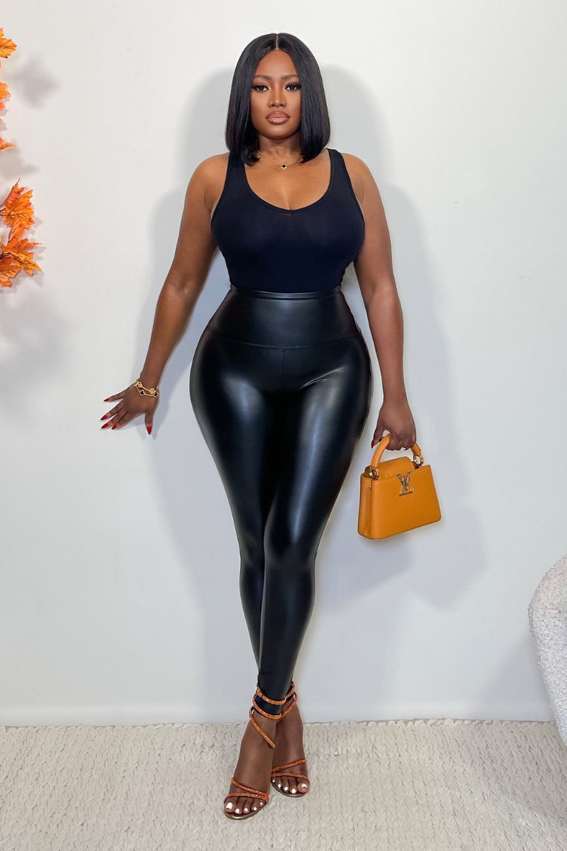 “FAUX LEATHER” LEGGINGS (BLACK)