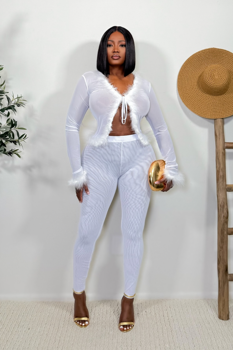 “JOLIE” TWO PIECE SET (WHITE)