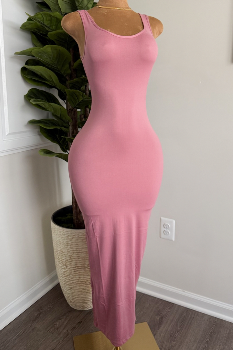 “ESSENTIAL” MAXI DRESS (PINK)