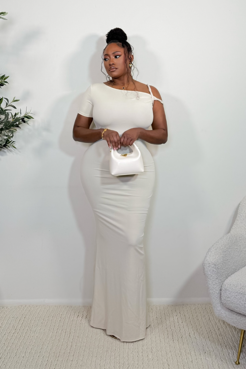 “KYLIE” MAXI DRESS