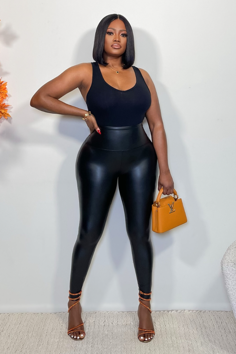 “FAUX LEATHER” LEGGINGS (BLACK)