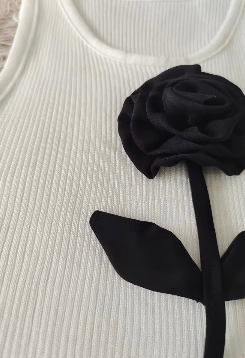 “BLACK ROSE” CROP TOP