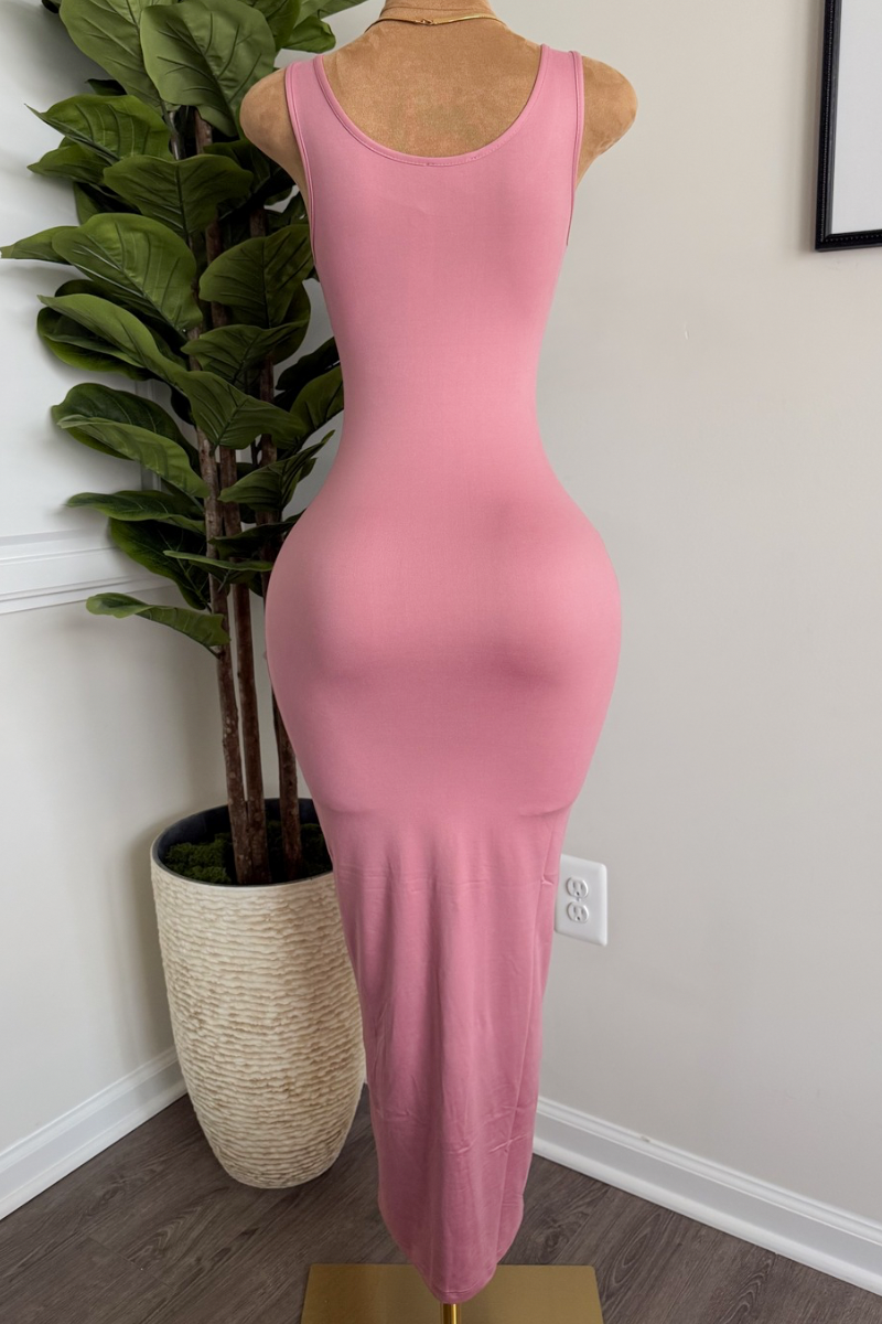 “ESSENTIAL” MAXI DRESS (PINK)