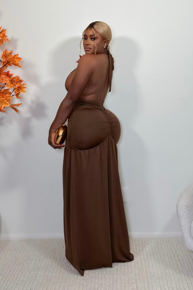 “CASSIE” MAXI DRESS (BROWN)