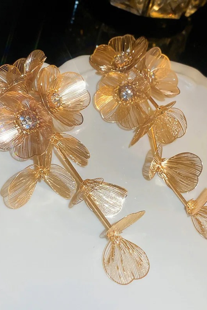 “3D GOLD FLOWER DROP EARRING”