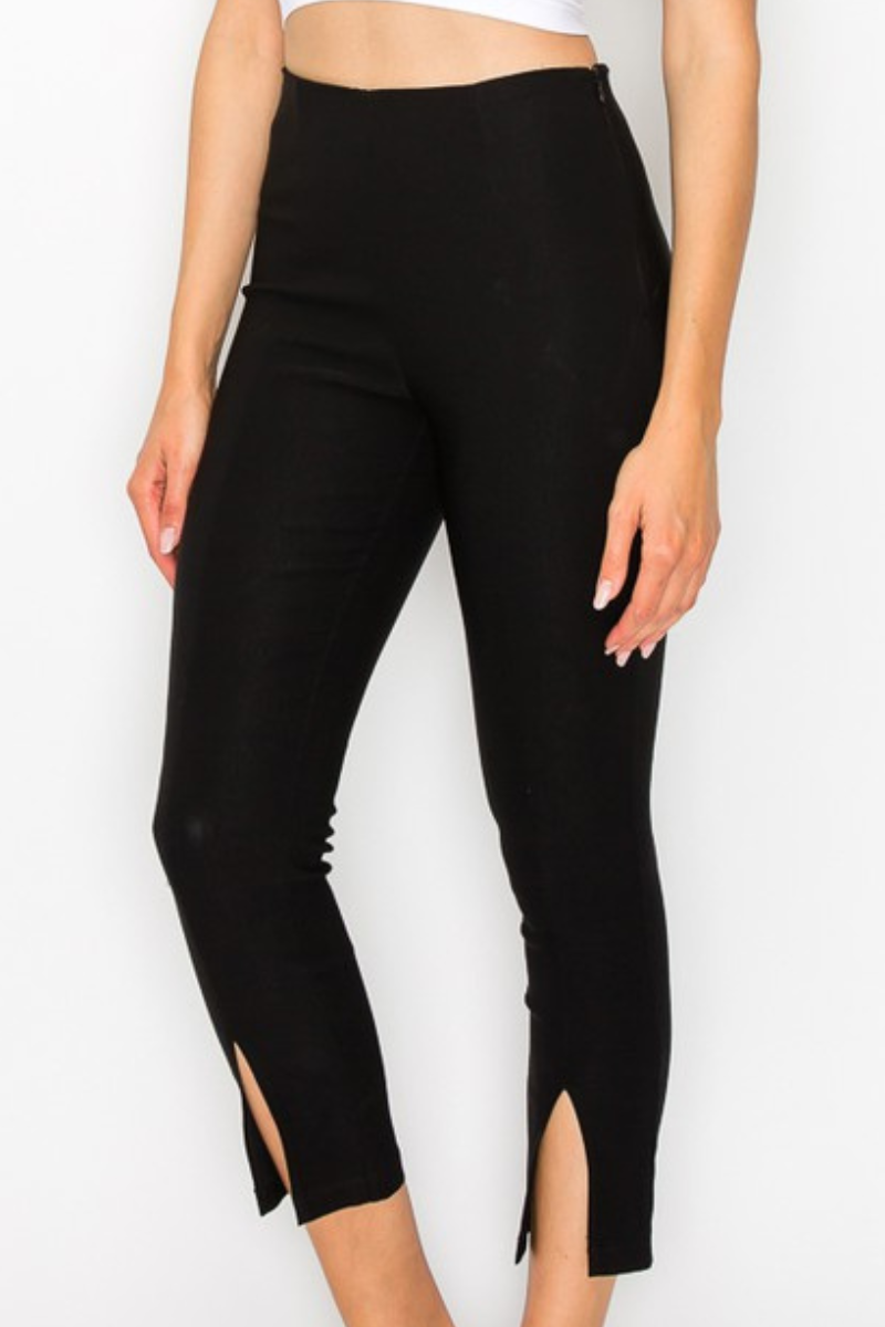 “POSH” CAPRI PANTS